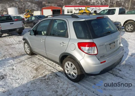 2011 Suzuki Sx4 Premium/Tech Valu Pkg (Nav) z USA, uszkodzony, nr VIN JS2YB5A36B6303311